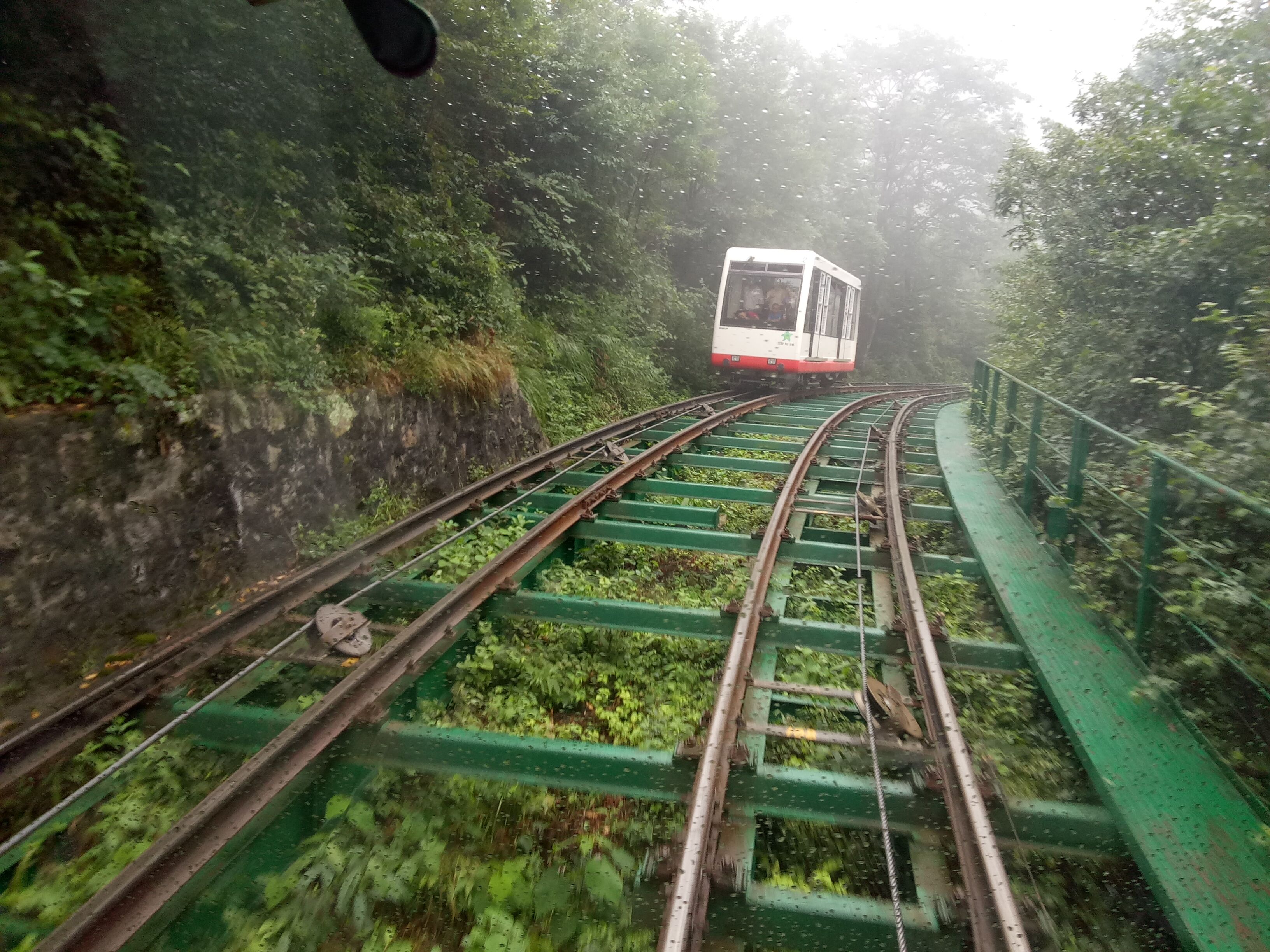 dpL9ET2uSmFbcrNyxxfpFkNcJJNpModMvhr5FwY9